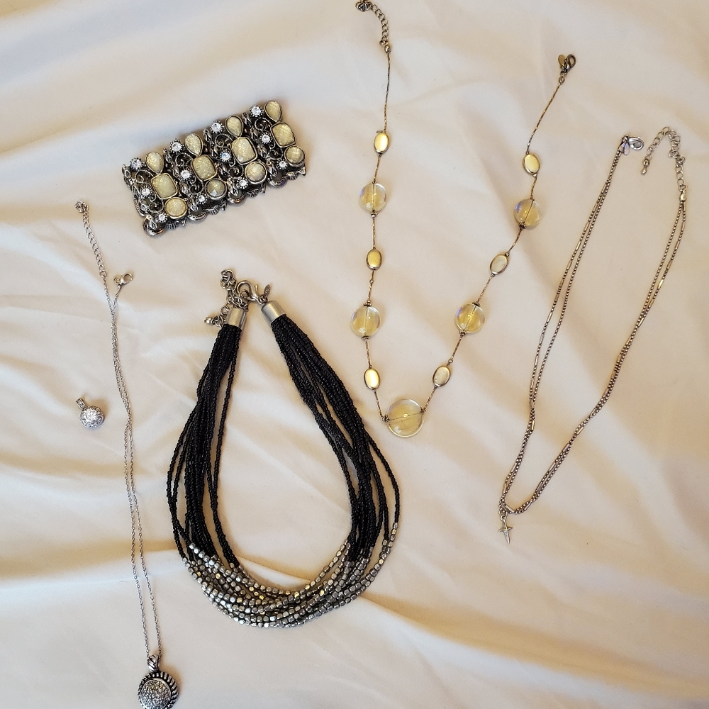 Premier Designs Jewelry Lot